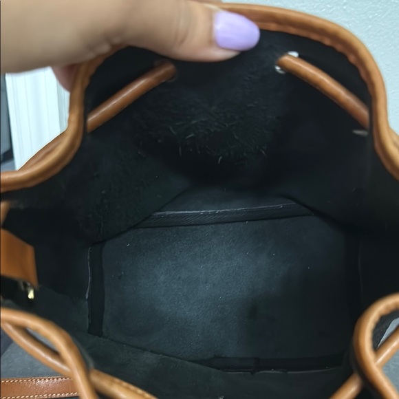 Vintage Dooney & Bourke Black and Tan Drawstring Shoulder Bag - Picture 11 of 16